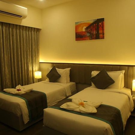 Park Iris Hotels, Bharathi Nagar Виджаявада Экстерьер фото