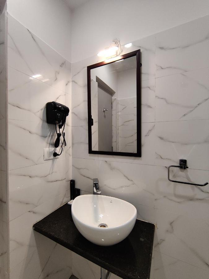 Park Iris Hotels, Bharathi Nagar Виджаявада Экстерьер фото