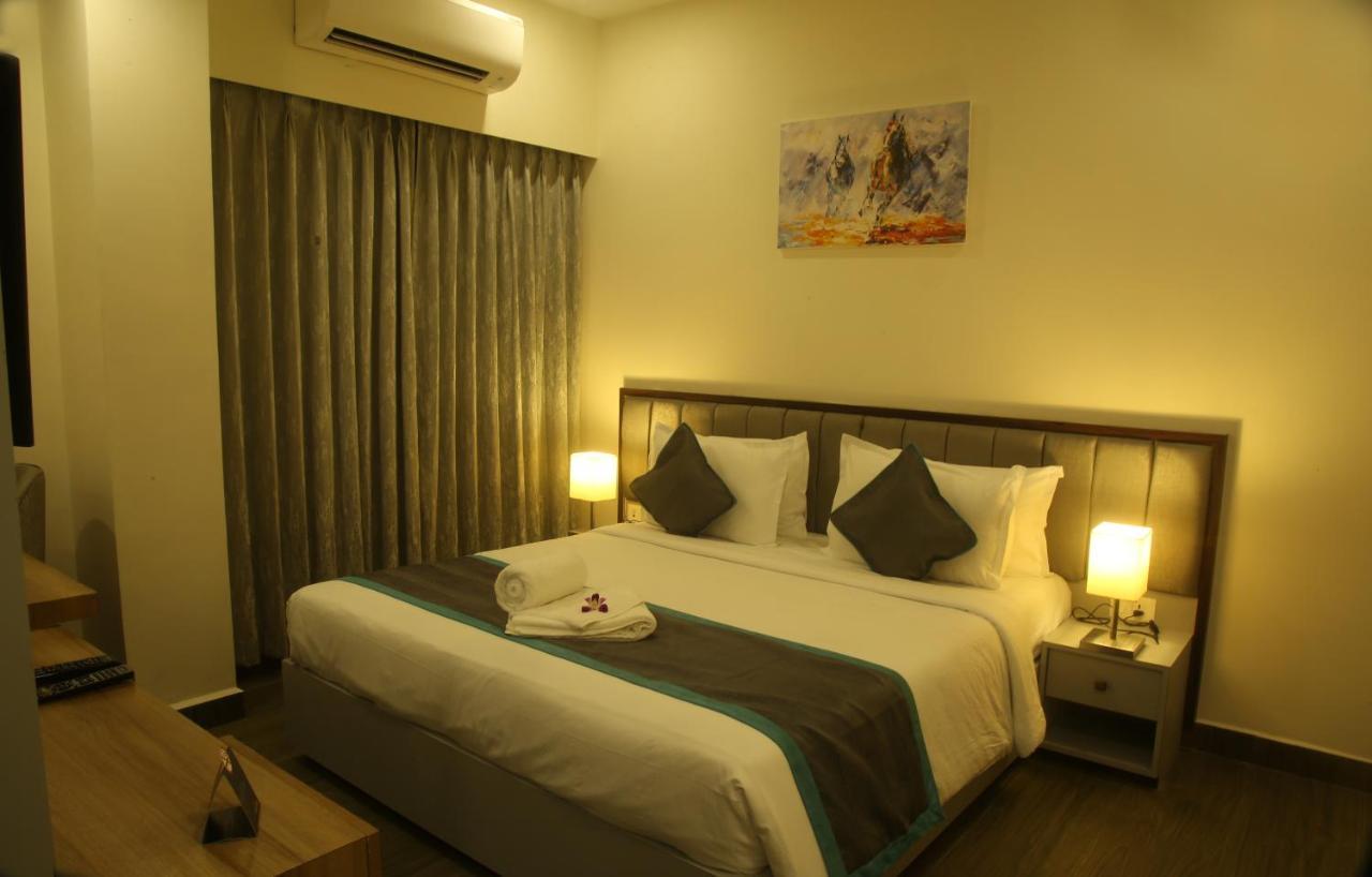 Park Iris Hotels, Bharathi Nagar Виджаявада Экстерьер фото